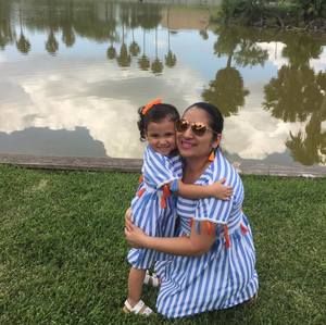 Meet your Posher, Sandra elizabeth